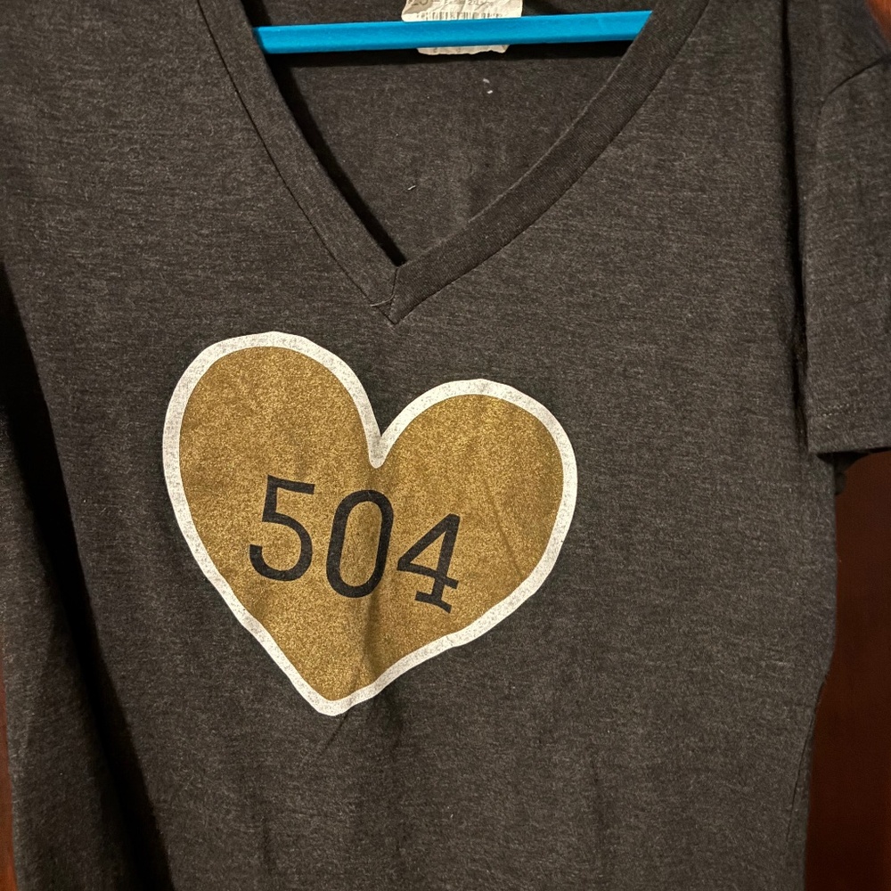 New Fleurty Girl 504 Nola tshirt